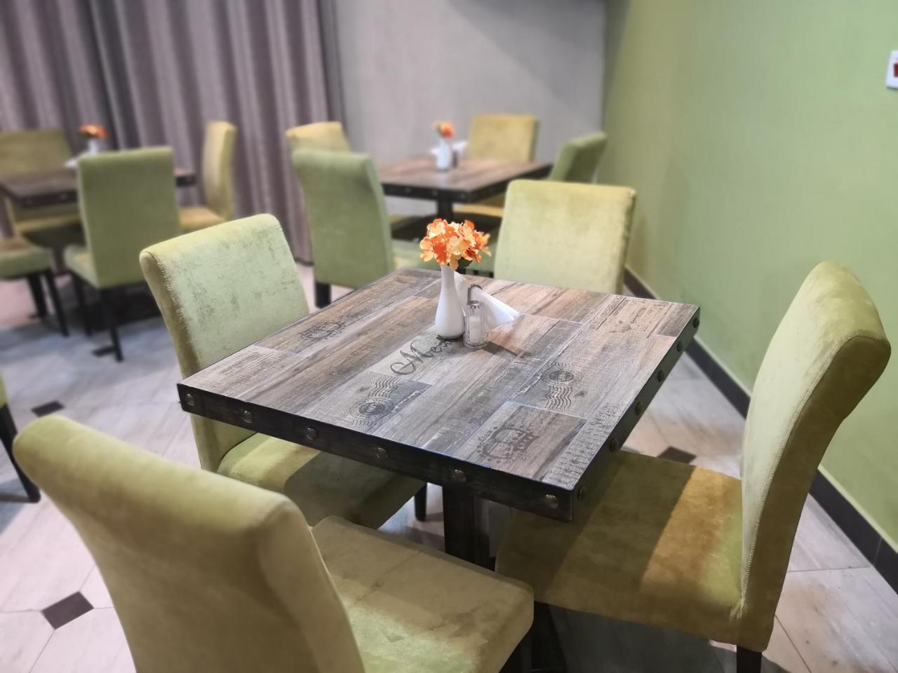 Frederick'S Lodge Кумасі Екстер'єр фото